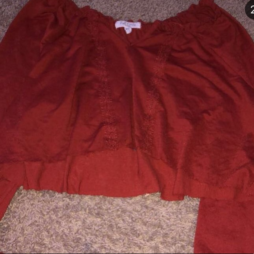 red cropped top